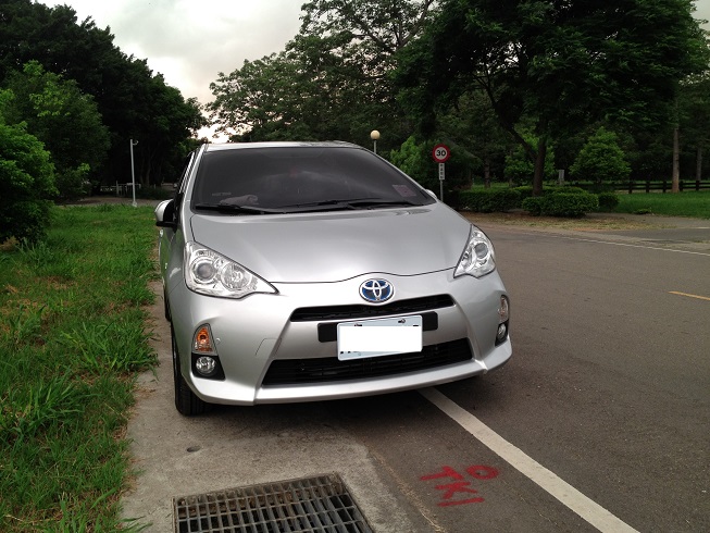 Prius C