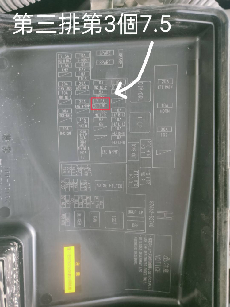 915748_0.jpg